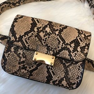 Snake print fanny pack
